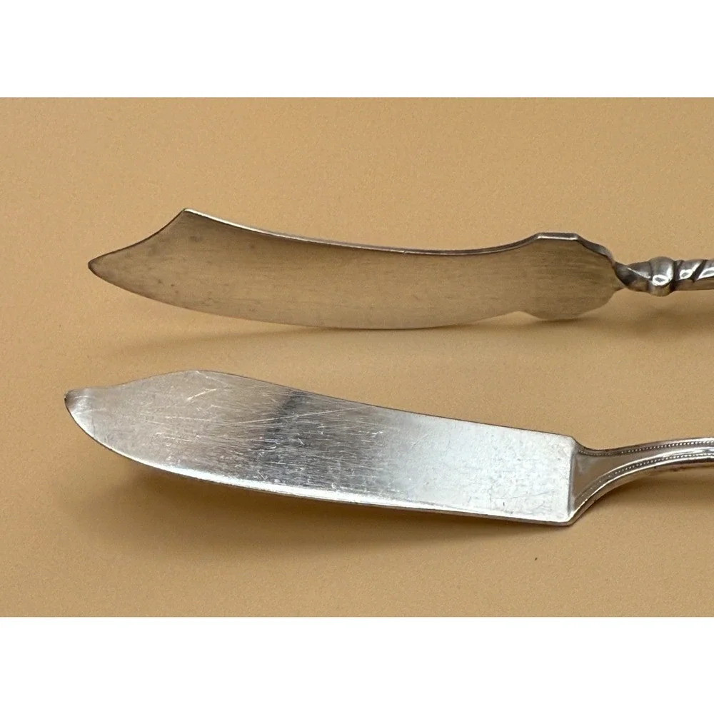 ✨Pair of Antique Silver Plated Butter Knives 1847 Rogers & Wm Rogers AA